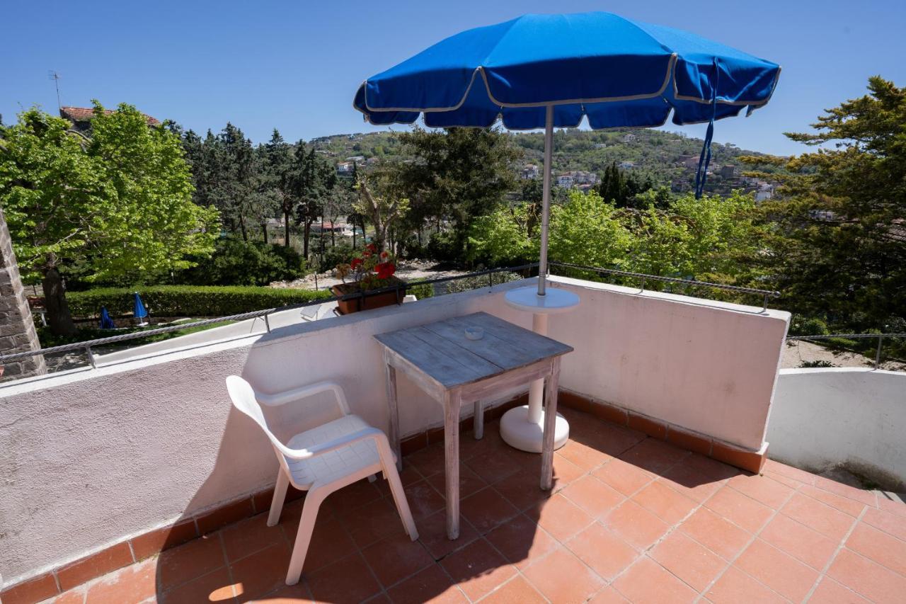 Hotel & Spa Relais Freedom Club Massa Lubrense Exterior foto